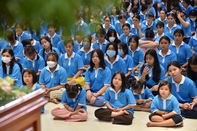 The 4th Day of Huong Phap Branch 's Teenage Retreat, Cu Chi