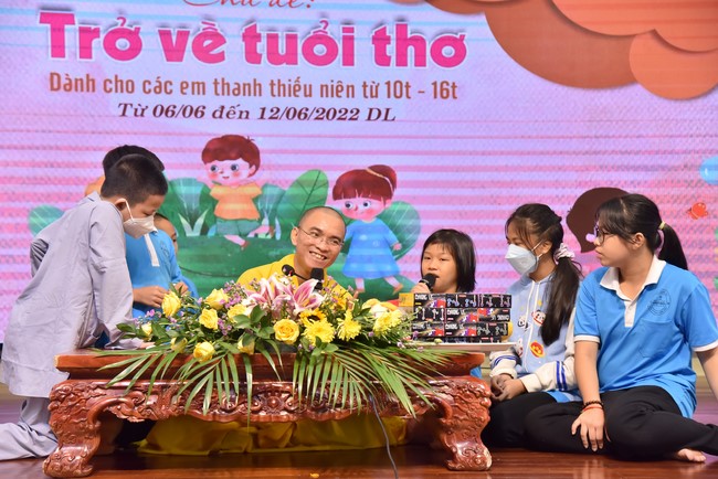 The 5th Day of Huong Phap Branch 's Teenage Retreat, Cu Chi