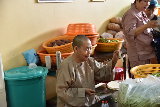 The 5th Day of Huong Phap Branch 's Teenage Retreat, Cu Chi