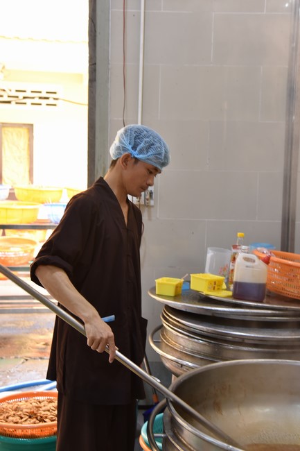 The 5th Day of Huong Phap Branch 's Teenage Retreat, Cu Chi