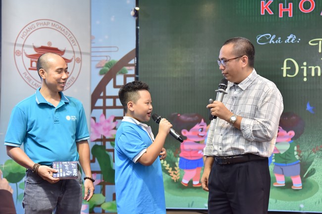 The 5th Day of Huong Phap Branch 's Teenage Retreat, Cu Chi