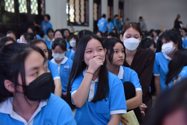 The 5th Day of Huong Phap Branch 's Teenage Retreat, Cu Chi