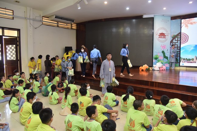 The 33rd Kid Playground