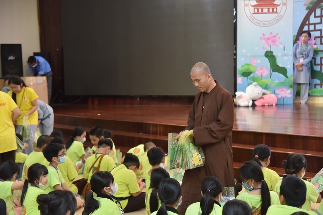 The 33rd Kid Playground