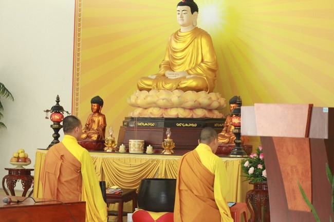 One-day Summer Retreat at Can Mon Pagoda