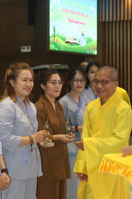 Lễ tổng kết chương trình chép kinh “Suối Nguồn An Lạc”