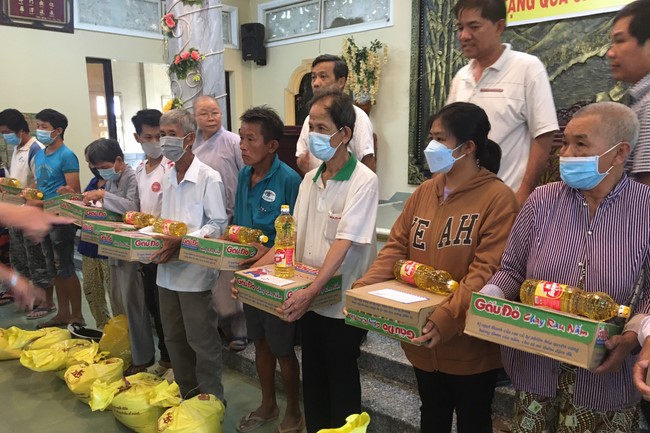 Charity trip in Can Tho