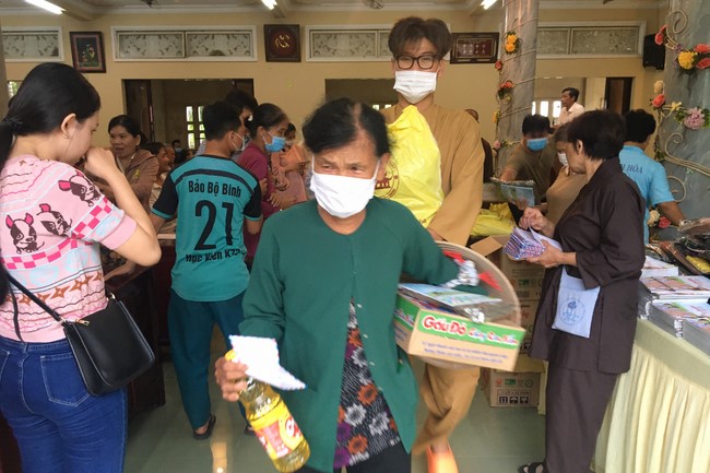 Charity trip in Can Tho