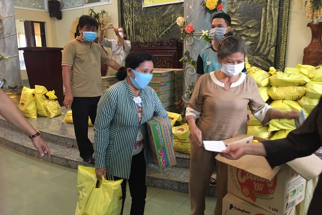 Charity trip in Can Tho