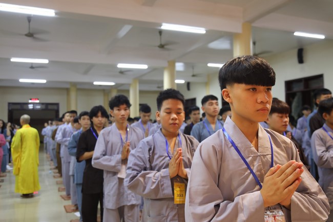 Entering the summer retreat 2022 at Co Am Pagoda