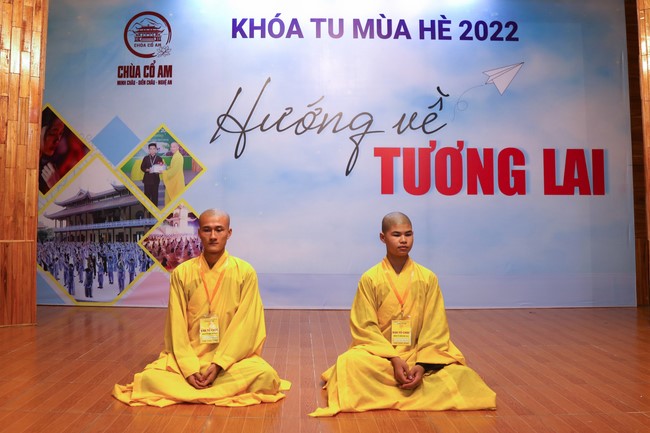 Entering the summer retreat 2022 at Co Am Pagoda