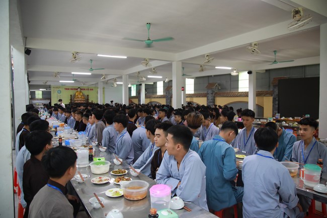 Entering the summer retreat 2022 at Co Am Pagoda