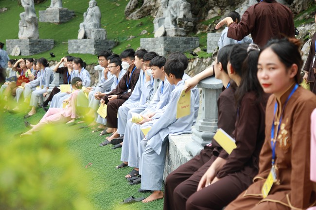Entering the summer retreat 2022 at Co Am Pagoda