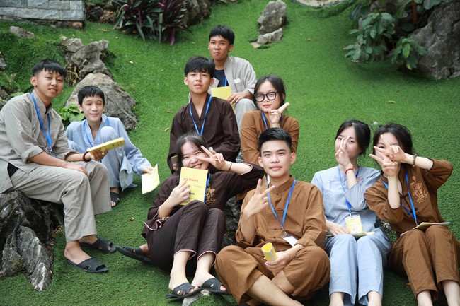 Entering the summer retreat 2022 at Co Am Pagoda