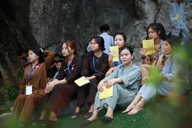 Entering the summer retreat 2022 at Co Am Pagoda
