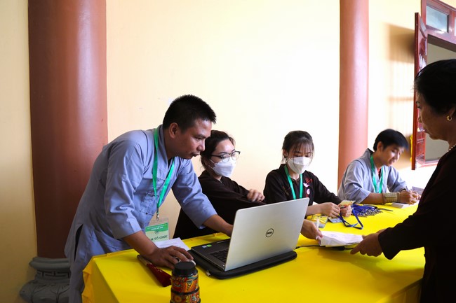 Entering the summer retreat 2022 at Co Am Pagoda