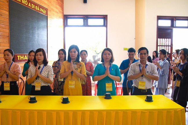 Opening summer retreat 2022 at Co Am Pagoda