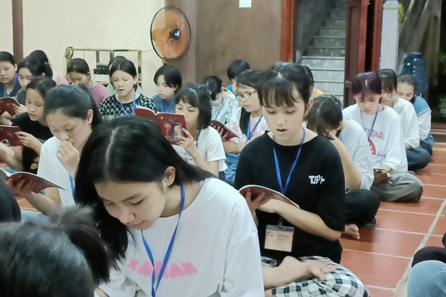 Summer Retreat at Linh Son Pagoda - Dien Bien 2022