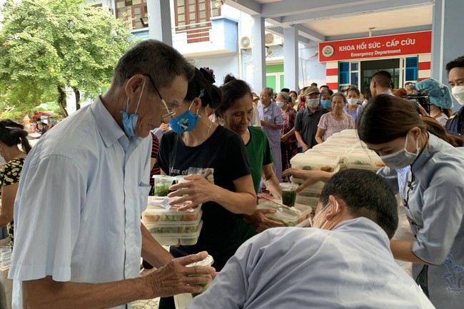Chùa Đống Cao: Thiện nguyện yêu thương