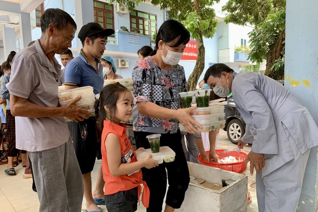 Chùa Đống Cao: Thiện nguyện yêu thương