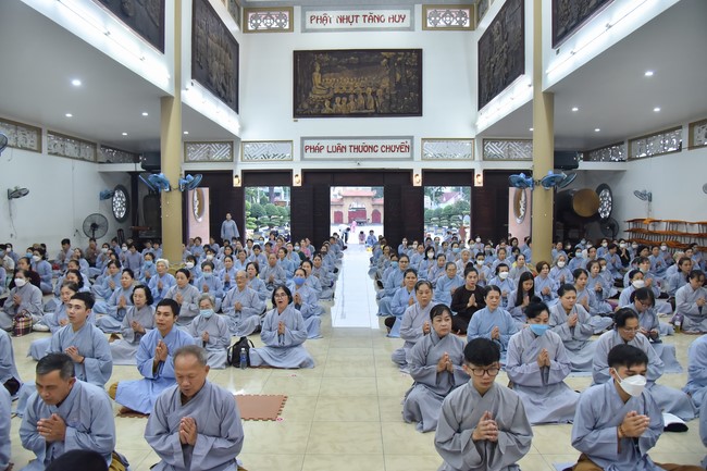 Prostrating five hundred names Bodhisattva Avalokitesvara