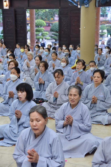 Prostrating five hundred names Bodhisattva Avalokitesvara