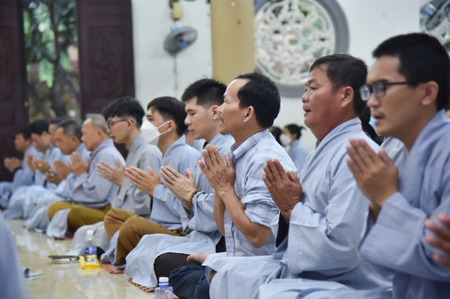 Prostrating five hundred names Bodhisattva Avalokitesvara