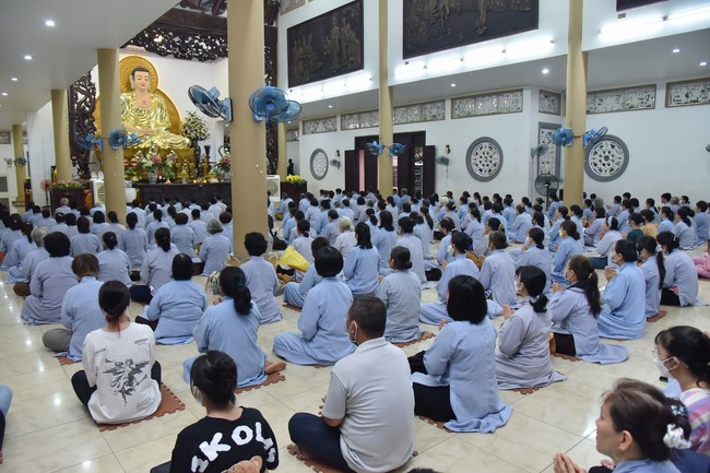 Prostrating five hundred names Bodhisattva Avalokitesvara