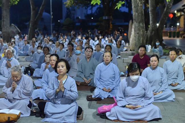 Prostrating five hundred names Bodhisattva Avalokitesvara