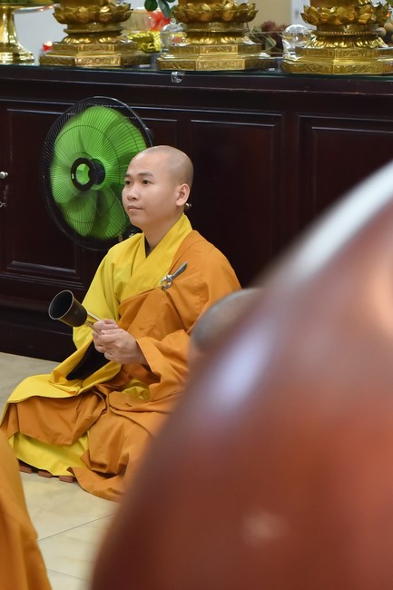 Prostrating five hundred names Bodhisattva Avalokitesvara