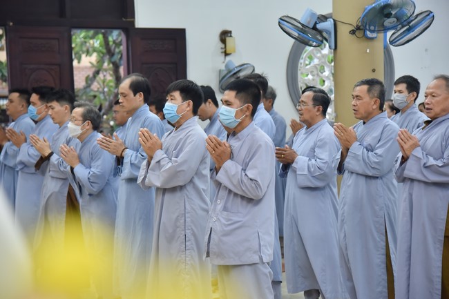 Prostrating five hundred names Bodhisattva Avalokitesvara