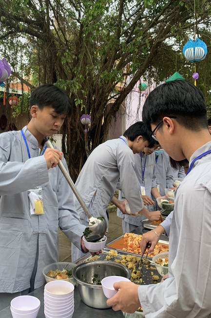 Entering the 2022 Summer Retreat at Dong Cao Pagoda in Thanh Hoa