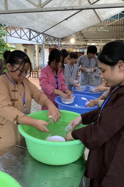 Entering the 2022 Summer Retreat at Dong Cao Pagoda in Thanh Hoa