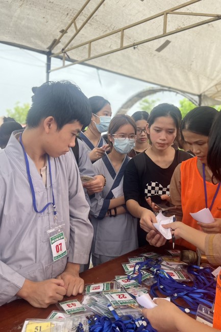 Entering the 2022 Summer Retreat at Dong Cao Pagoda in Thanh Hoa
