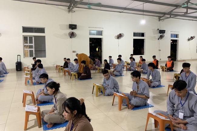 Entering the 2022 Summer Retreat at Dong Cao Pagoda in Thanh Hoa