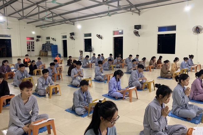 Entering the 2022 Summer Retreat at Dong Cao Pagoda in Thanh Hoa