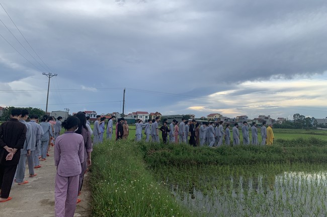 Entering the 2022 Summer Retreat at Dong Cao Pagoda in Thanh Hoa