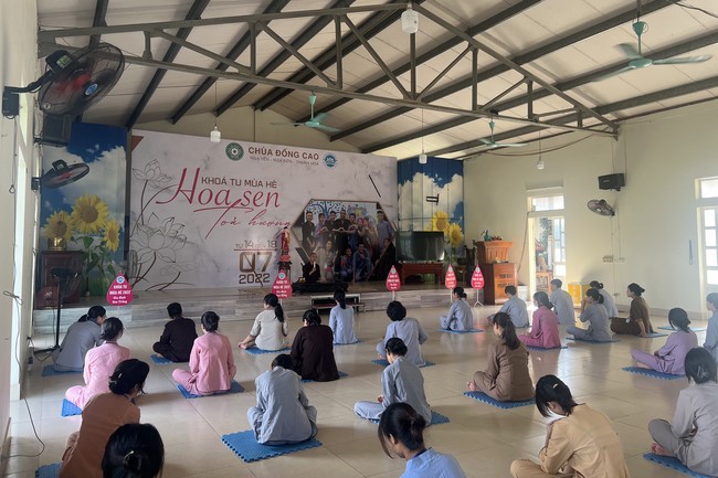 The 2nd day of Summer Retreat 2022 at Dong Cao Pagoda