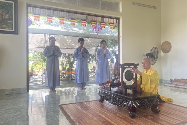 The 2nd day of Summer Retreat 2022 at Dong Cao Pagoda