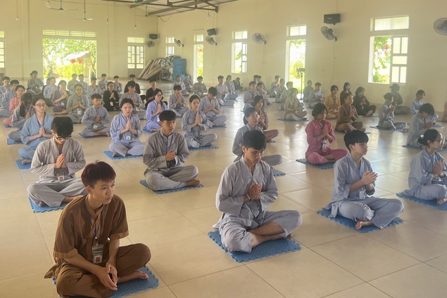 The 2nd day of Summer Retreat 2022 at Dong Cao Pagoda