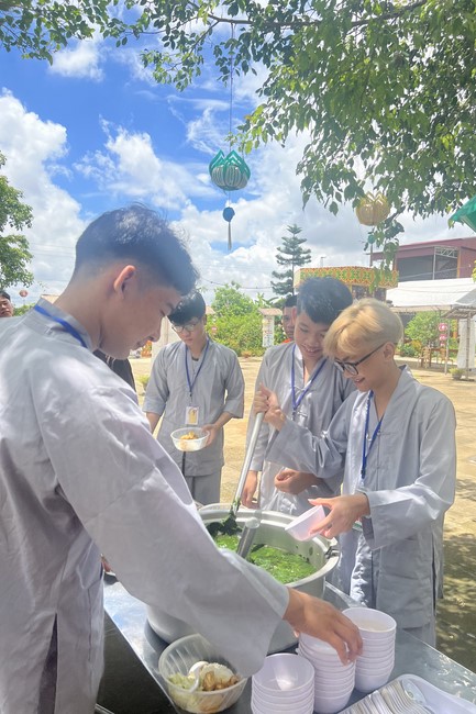 The 2nd day of Summer Retreat 2022 at Dong Cao Pagoda