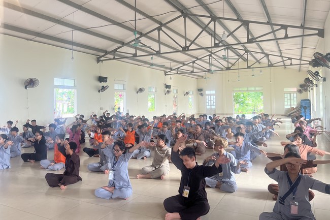 The 2nd day of Summer Retreat 2022 at Dong Cao Pagoda