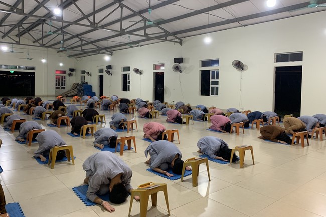 The 2nd day of Summer Retreat 2022 at Dong Cao Pagoda