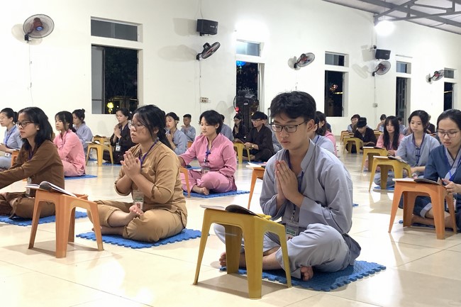 The 2nd day of Summer Retreat 2022 at Dong Cao Pagoda