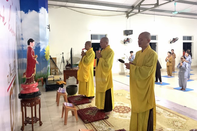 The 3rd day of Summer Retreat 2022 at Dong Cao Pagoda