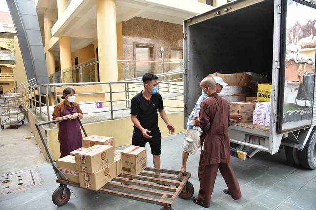 Preparing for the Summer Retreat 2022