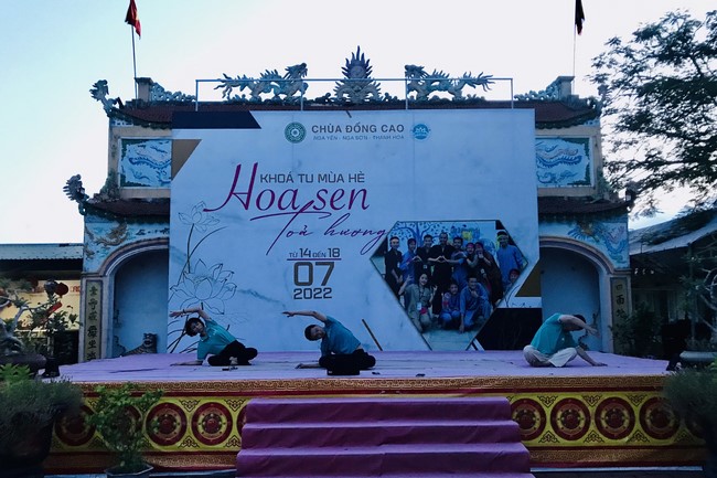 The 5th day of Summer Retreat 2022 at Dong Cao Pagoda