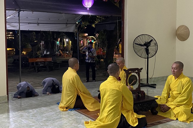 The 5th day of Summer Retreat 2022 at Dong Cao Pagoda