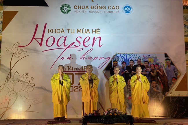 The 5th day of Summer Retreat 2022 at Dong Cao Pagoda