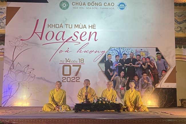 The 5th day of Summer Retreat 2022 at Dong Cao Pagoda